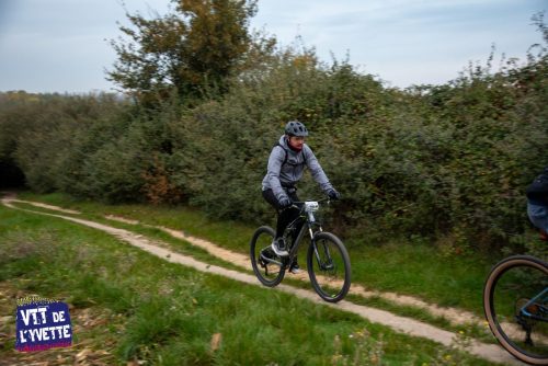 DE-LYVETTE-A-LORGE-25-013