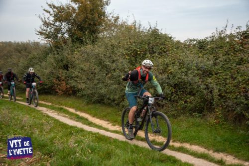 DE-LYVETTE-A-LORGE-25-016