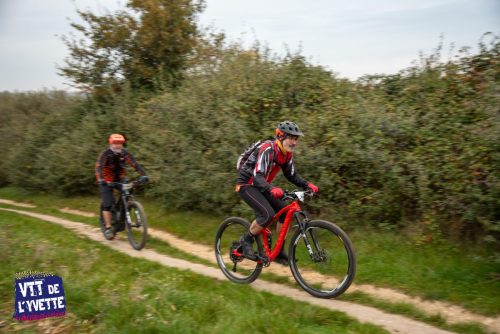 DE-LYVETTE-A-LORGE-25-019