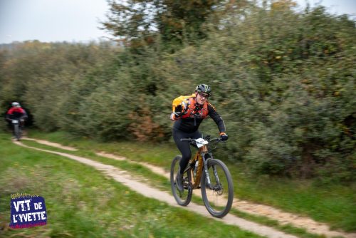 DE-LYVETTE-A-LORGE-25-021