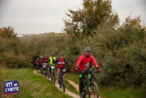 DE-LYVETTE-A-LORGE-25-039