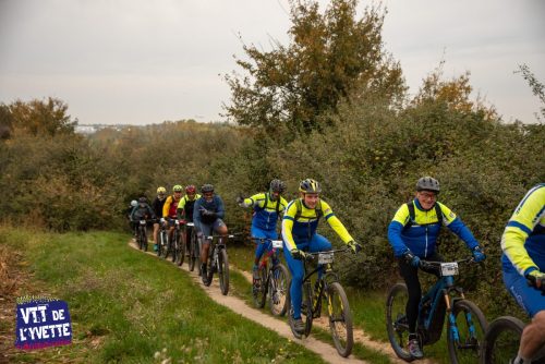 DE-LYVETTE-A-LORGE-25-045