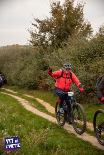 DE-LYVETTE-A-LORGE-25-049