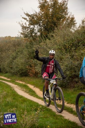 DE-LYVETTE-A-LORGE-25-054