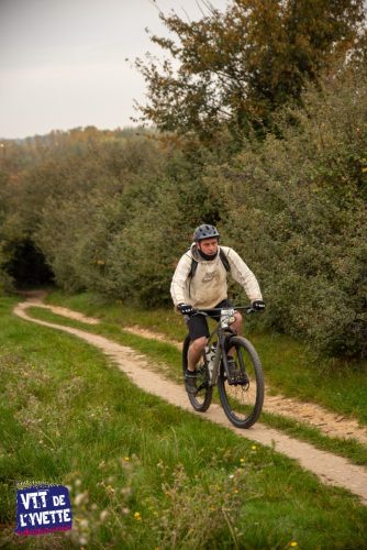 DE-LYVETTE-A-LORGE-25-063