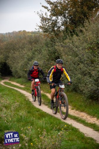 DE-LYVETTE-A-LORGE-25-065