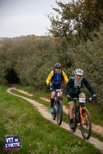 DE-LYVETTE-A-LORGE-25-068