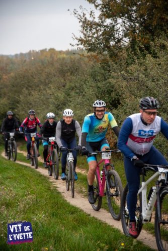 DE-LYVETTE-A-LORGE-25-074