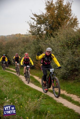 DE-LYVETTE-A-LORGE-25-093