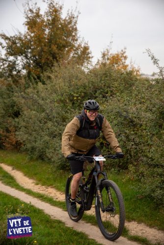 DE-LYVETTE-A-LORGE-25-100