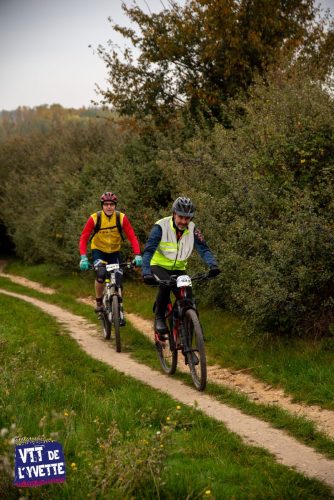 DE-LYVETTE-A-LORGE-25-101