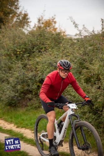 DE-LYVETTE-A-LORGE-25-103