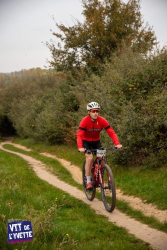 DE-LYVETTE-A-LORGE-25-120