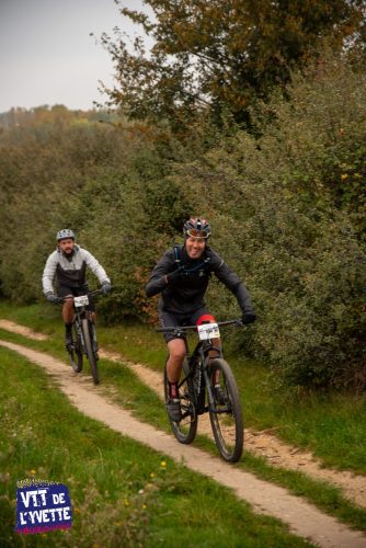 DE-LYVETTE-A-LORGE-25-138