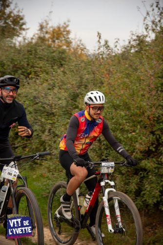 DE-LYVETTE-A-LORGE-25-165