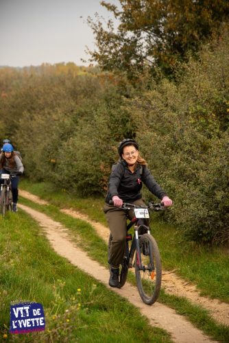 DE-LYVETTE-A-LORGE-25-248