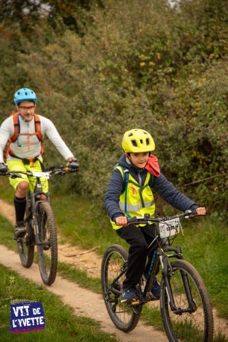 DE-LYVETTE-A-LORGE-25-280