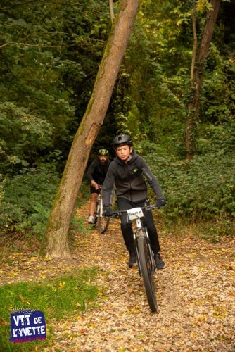 DE-LYVETTE-A-LORGE-25-340