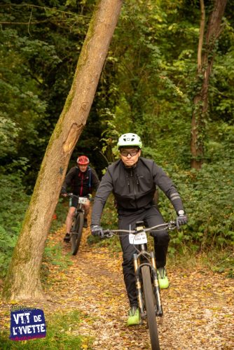 DE-LYVETTE-A-LORGE-25-366