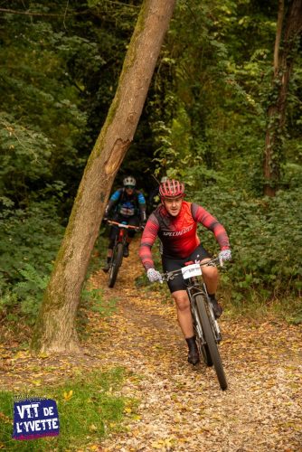 DE-LYVETTE-A-LORGE-25-390