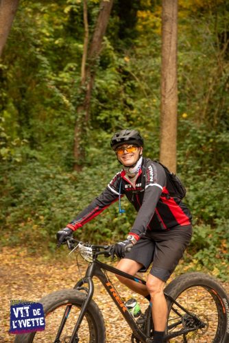 DE-LYVETTE-A-LORGE-25-395