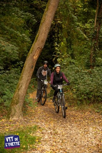 DE-LYVETTE-A-LORGE-25-412