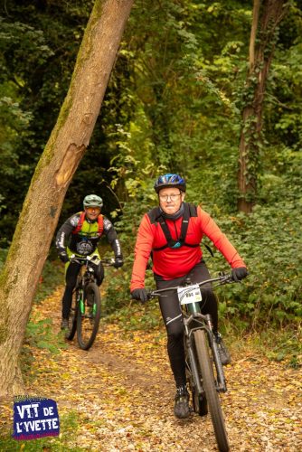 DE-LYVETTE-A-LORGE-25-442