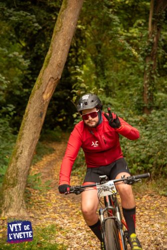 DE-LYVETTE-A-LORGE-25-445