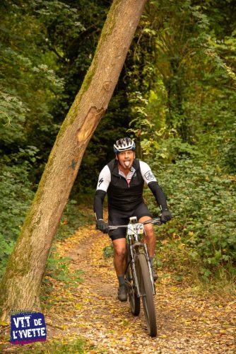 DE-LYVETTE-A-LORGE-25-451