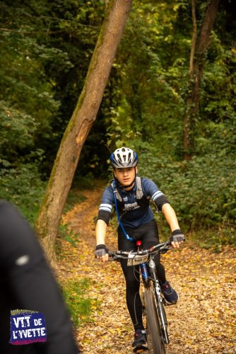 DE-LYVETTE-A-LORGE-25-505