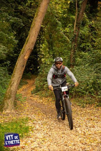 DE-LYVETTE-A-LORGE-25-506