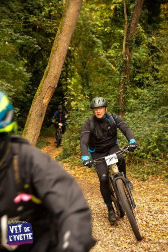 DE-LYVETTE-A-LORGE-25-508