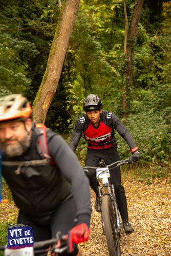 DE-LYVETTE-A-LORGE-25-515