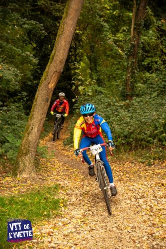 DE-LYVETTE-A-LORGE-25-519