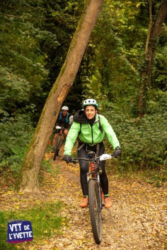 DE-LYVETTE-A-LORGE-25-527