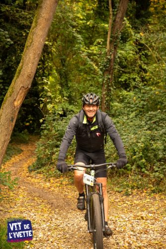 DE-LYVETTE-A-LORGE-25-572