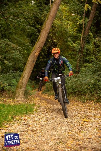 DE-LYVETTE-A-LORGE-25-634