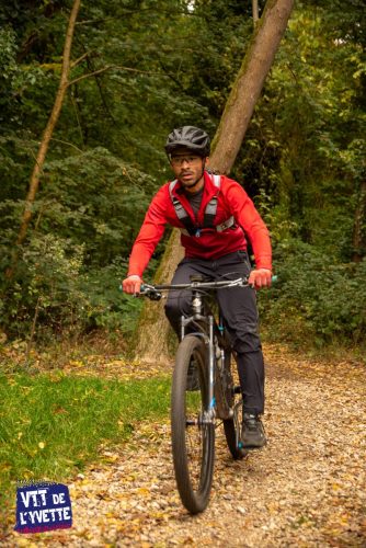 DE-LYVETTE-A-LORGE-25-636