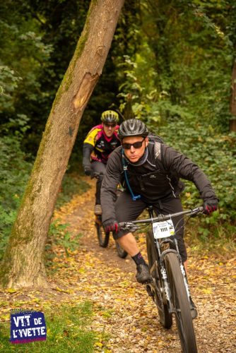 DE-LYVETTE-A-LORGE-25-645