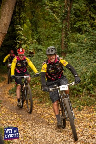 DE-LYVETTE-A-LORGE-25-648