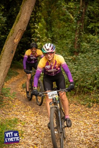 DE-LYVETTE-A-LORGE-25-660