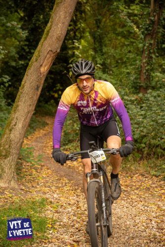 DE-LYVETTE-A-LORGE-25-661