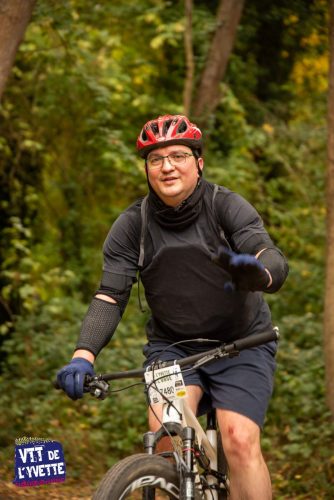 DE-LYVETTE-A-LORGE-25-678