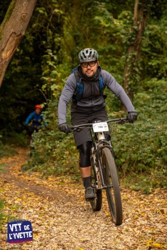 DE-LYVETTE-A-LORGE-25-681