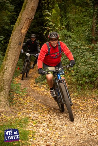 DE-LYVETTE-A-LORGE-25-697