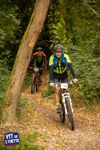 DE-LYVETTE-A-LORGE-25-723