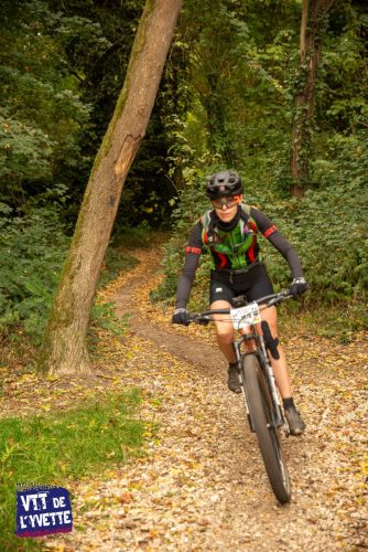 DE-LYVETTE-A-LORGE-25-725