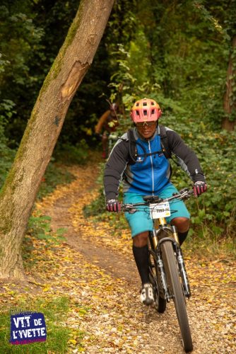 DE-LYVETTE-A-LORGE-25-741