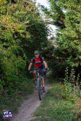 DE-LYVETTE-A-LORGE-26-114